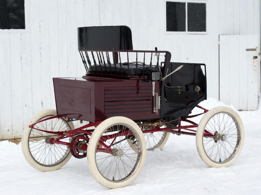  Locomobile Runabout 1899 года  (фото 2 из 6)